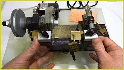 All County Locksmith Store Ferndale, MI 248-383-1515 - 11-Key-Cutting