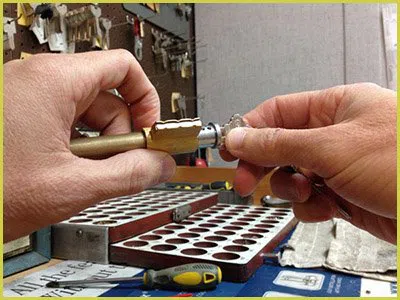 All County Locksmith Store Ferndale, MI 248-383-1515 - 9-rekey
